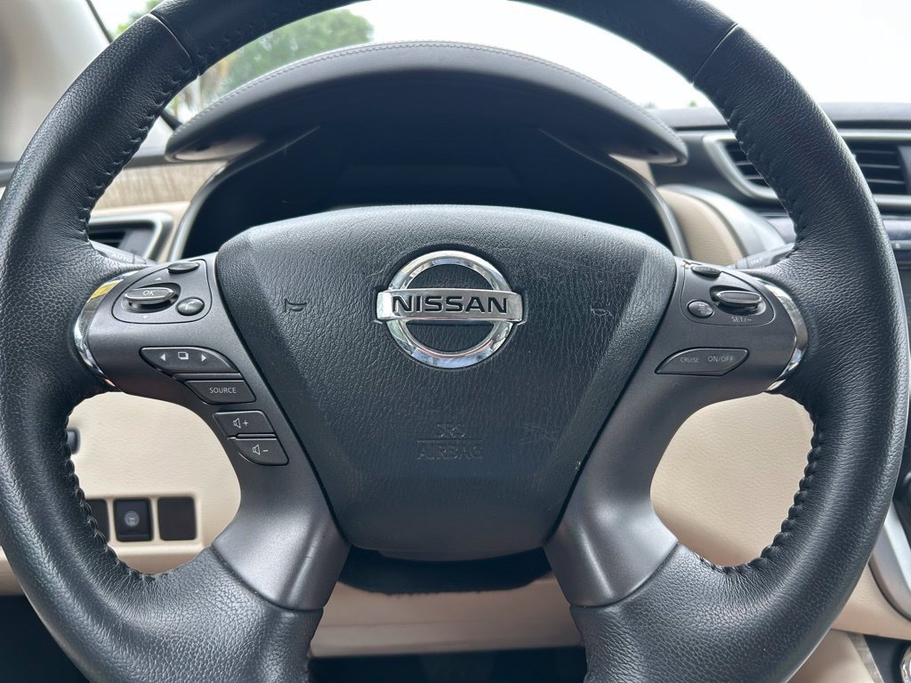 Used 2022 Nissan Murano SV FWD image 22