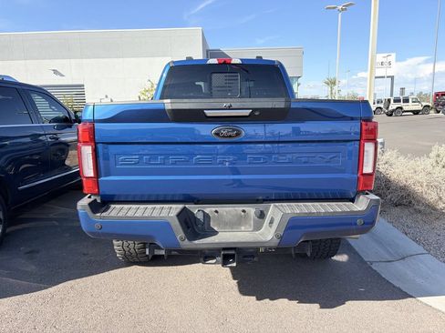 Used 2022 Ford F350 Lariat w/ Black Appearance Package AWD/4WD image 9