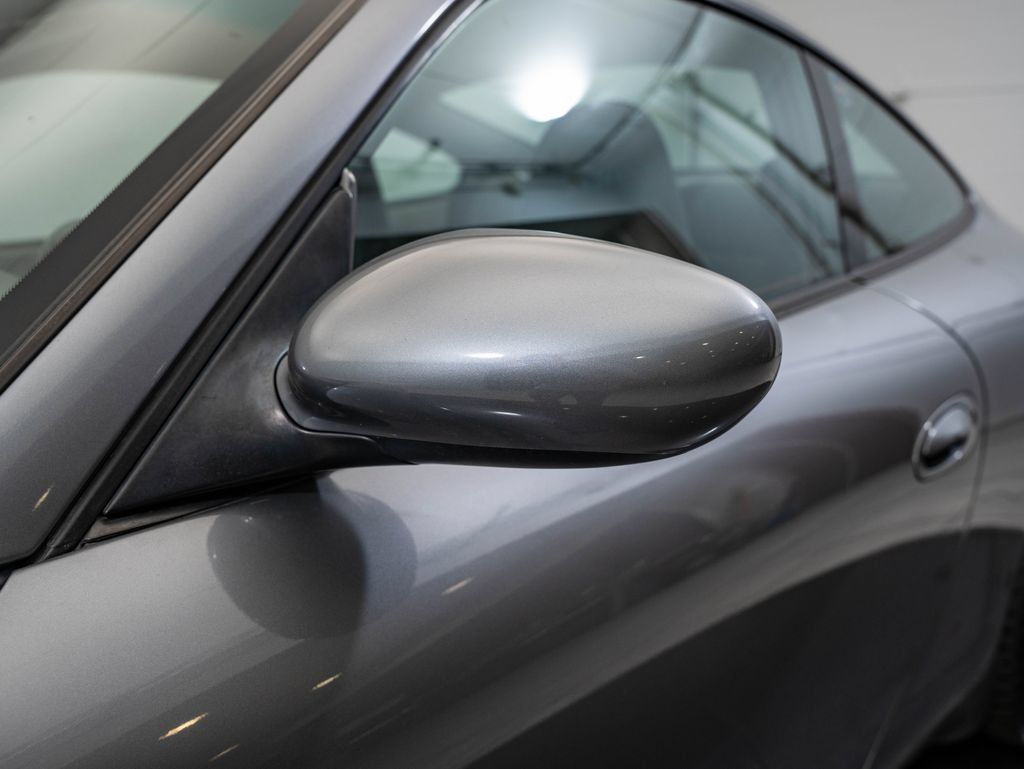 Used 2002 Porsche 911 Carrera RWD image 18