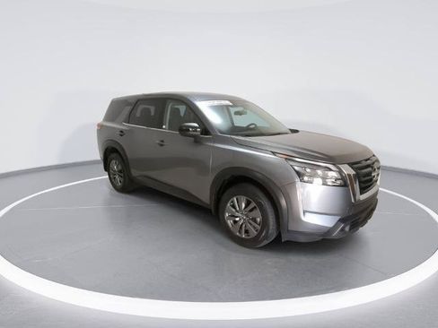 Certified 2024 Nissan Pathfinder S AWD/4WD image 9