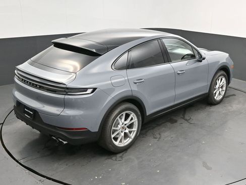 New 2026 Porsche Cayenne Coupe image 39