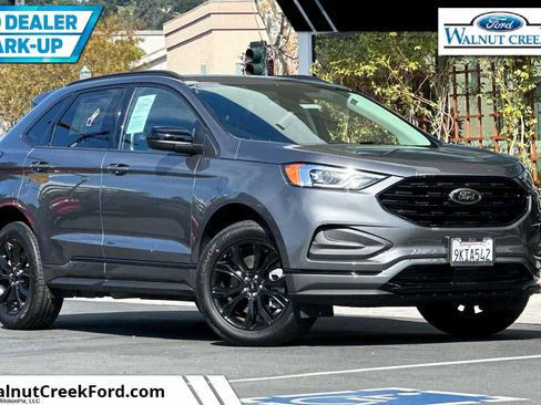New 2024 Ford Edge SE w/ Black Appearance Package image 1