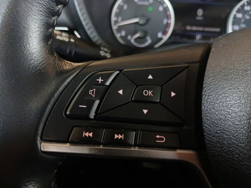 Used 2023 Nissan Sentra SV image 21