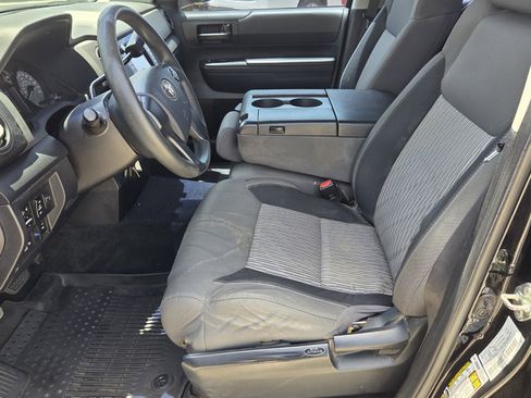 Used 2017 Toyota Tundra SR RWD image 4
