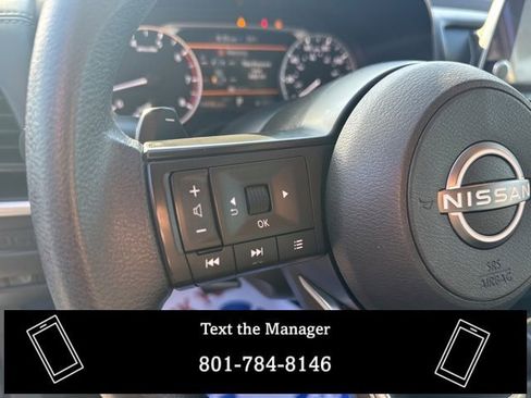 Used 2023 Nissan Rogue S image 14