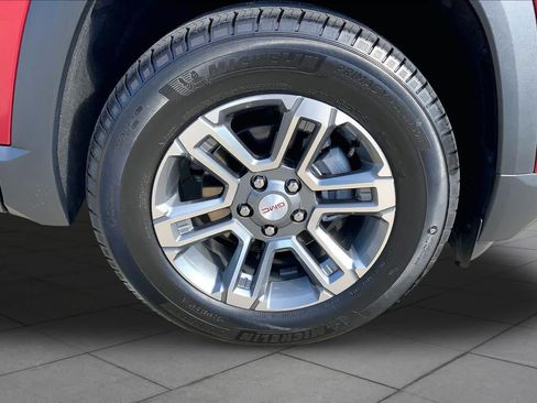 Used 2025 GMC Terrain Elevation AWD/4WD image 11