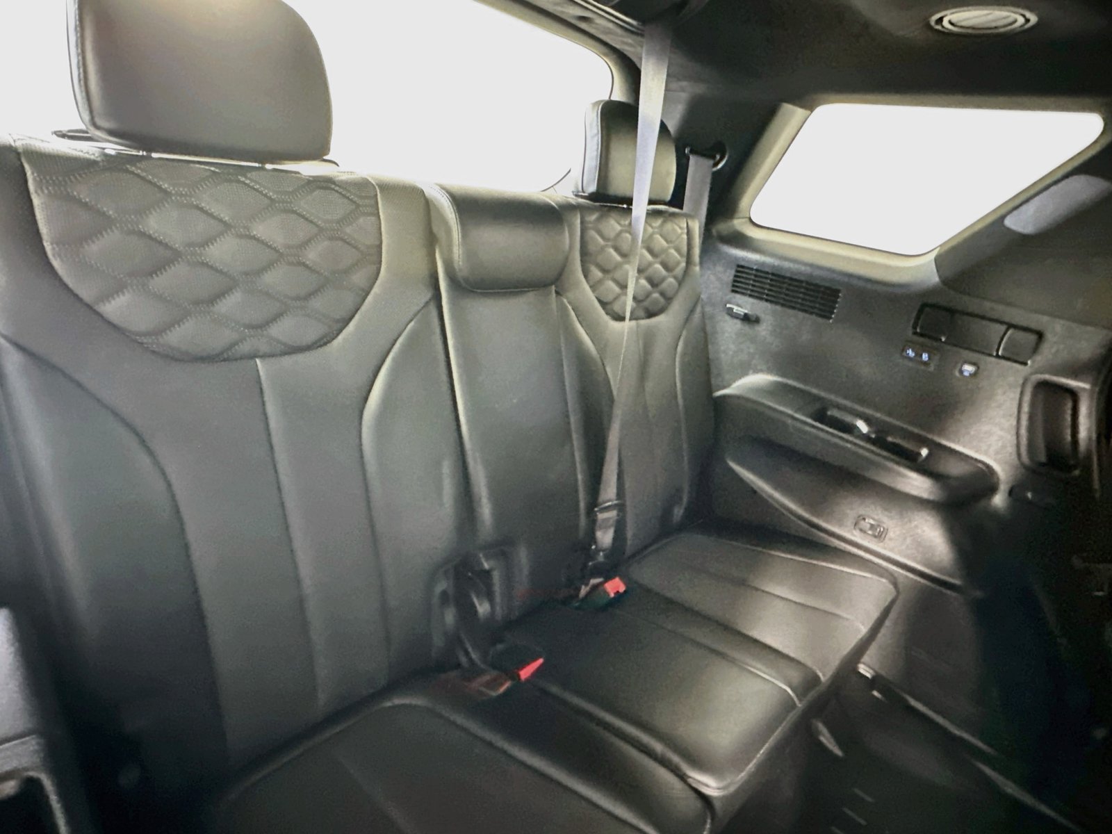 Used 2021 Hyundai Palisade Calligraphy w/ Cargo Package FWD image 29