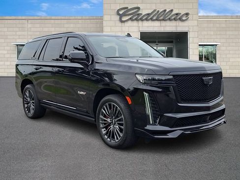 Certified 2024 Cadillac Escalade V AWD/4WD image 2