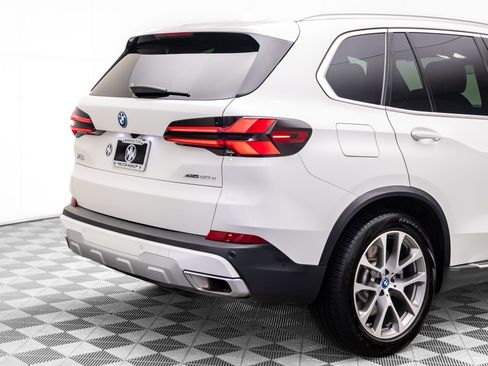 Used 2025 BMW X5 xDrive50e image 33