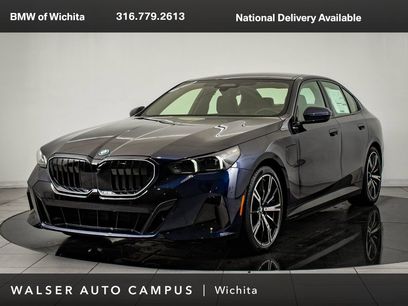 New 2026 BMW 550e xDrive