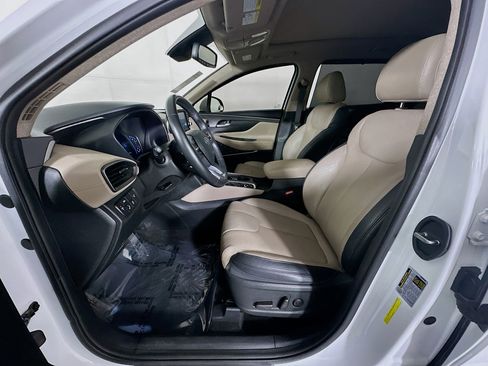 Used 2019 Hyundai Santa Fe Limited image 12
