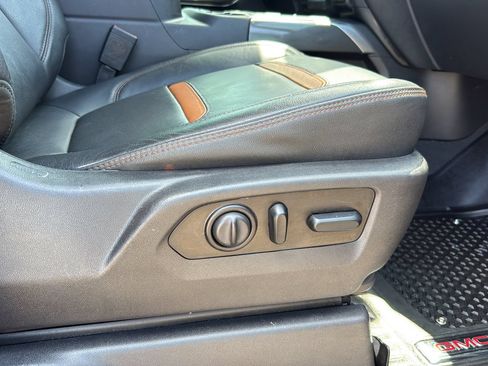 Used 2021 GMC Sierra 1500 AT4 AWD/4WD image 21