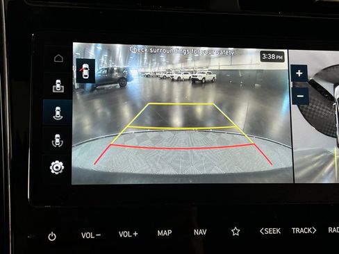 Used 2024 Hyundai Santa Cruz Limited image 20