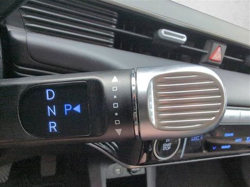 Certified 2024 Hyundai Ioniq 5 Limited RWD image 17