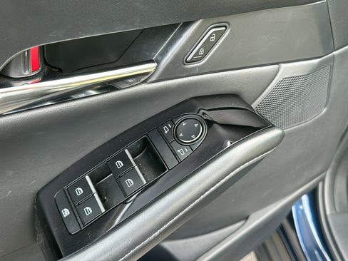 Used 2025 MAZDA CX-30 AWD 2.5 S w/ Preferred Package image 12