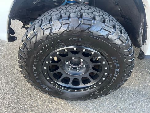 Used 2015 Toyota 4Runner Trail Premium image 12