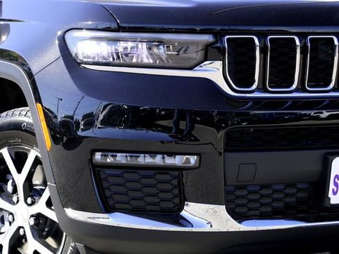 New 2025 Jeep Grand Cherokee L Limited w/ Trailer Tow Package AWD/4WD image 3