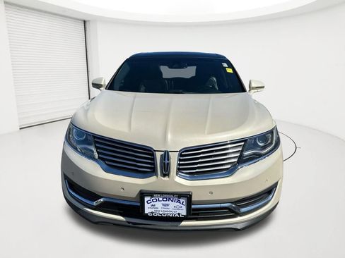 Used 2016 Lincoln MKX Reserve w/ Technology Package AWD/4WD image 2