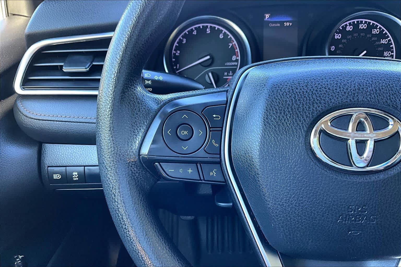 Used 2018 Toyota Camry LE FWD image 24
