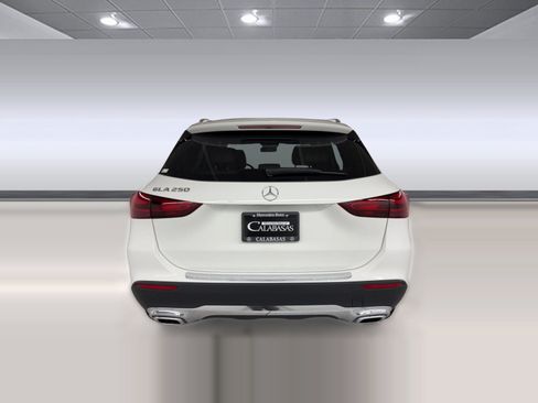 Certified 2026 Mercedes-Benz GLA 250 image 10