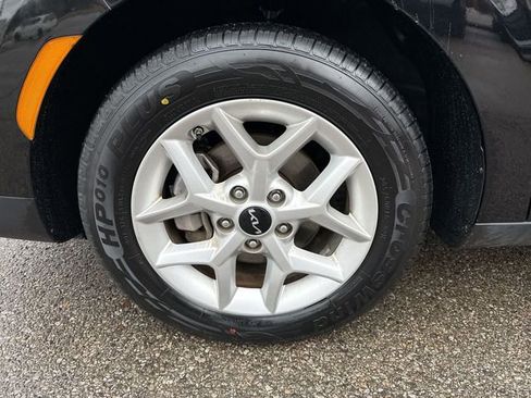 Used 2024 Kia Soul LX w/ Option Group 015 image 10