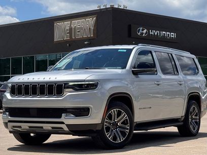 Used 2024 Jeep Wagoneer L Series II w/ Flexible Seating Group