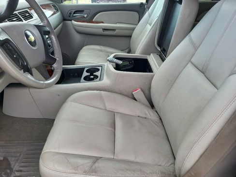 Used 2008 Chevrolet Silverado 1500 LTZ AWD/4WD image 9