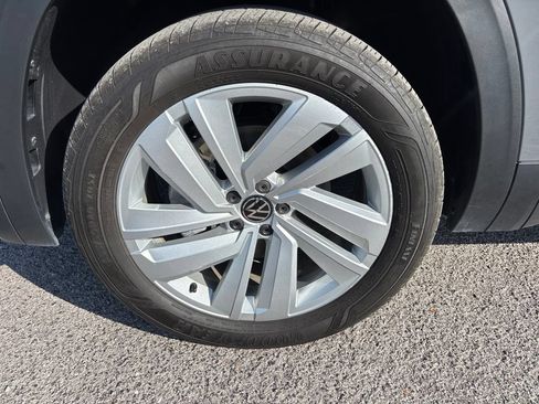 Used 2022 Volkswagen Atlas Cross Sport SE AWD/4WD image 7