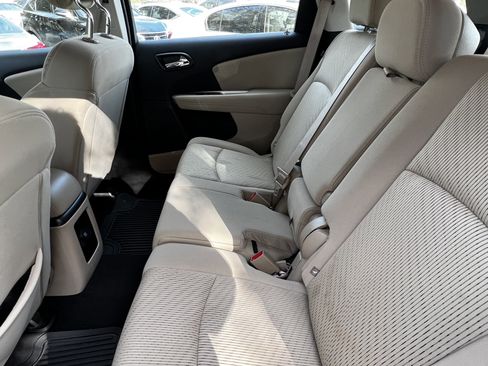 Used 2014 Dodge Journey American Value Package w/ Flexible Seating Group image 30