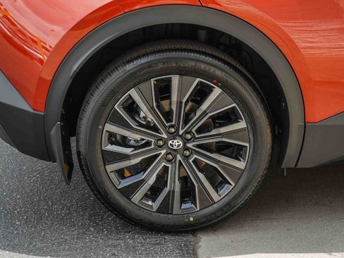 New 2026 Toyota C-HR AWD/4WD image 12