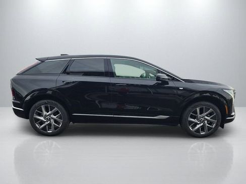 New 2026 Cadillac Optiq Luxury 1 RWD image 4