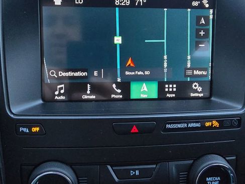 Used 2019 Ford Explorer XLT w/ Equipment Group 202A image 14