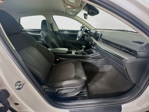 Used 2025 Kia K5 LXS image 29