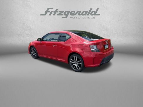 Used 2014 Scion tC FWD image 5