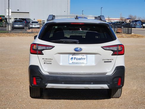 Used 2020 Subaru Outback Touring w/ Popular Package #2 image 12