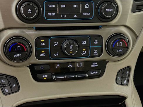 Used 2018 GMC Yukon XL Denali w/ Open Road Package AWD/4WD image 9