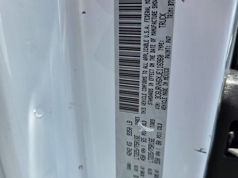 Used 2018 RAM ProMaster 3500 w/ Interior Convenience Group image 24