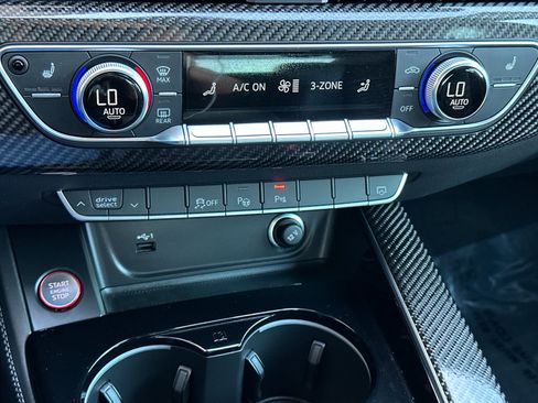 Used 2024 Audi RS 5 image 19