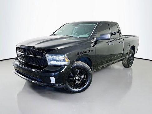 Used 2014 RAM 1500 Express w/ Black Ram 1500 Express Group AWD/4WD image 3