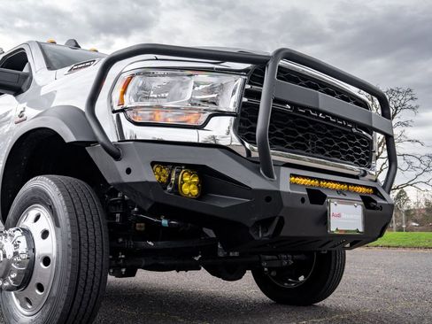 Used 2024 RAM 5500 Tradesman w/ Chrome Appearance Group image 24