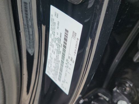 Used 2025 Ford F250 Lariat AWD/4WD image 22