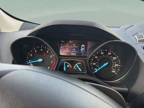 Used 2019 Ford Escape SE AWD/4WD image 12