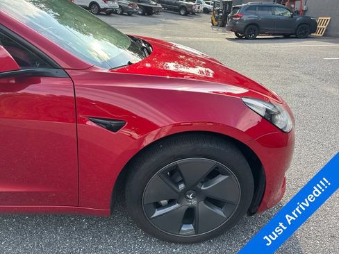 Used 2023 Tesla Model 3 Standard Range RWD image 29