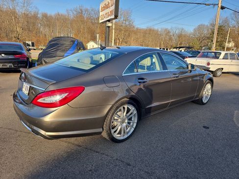 Used 2012 Mercedes-Benz CLS 550 image 8