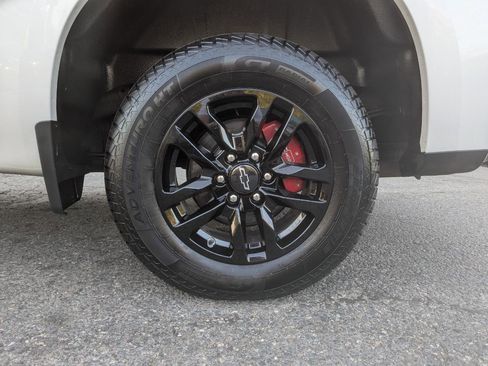 Used 2021 Chevrolet Silverado 1500 RST w/ Safety Package AWD/4WD image 41