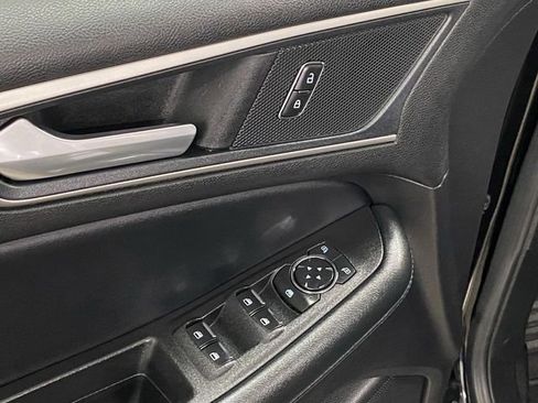 Used 2021 Ford Edge SEL image 27