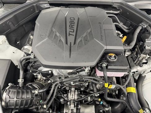 New 2026 Genesis G70 2.5T image 9