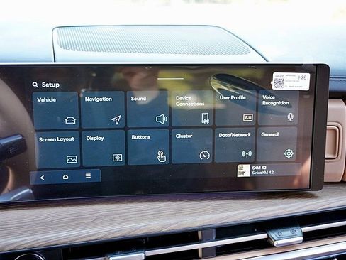 New 2025 Hyundai Santa Fe Limited AWD/4WD image 33