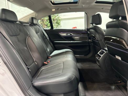 Used 2017 BMW 750i xDrive AWD/4WD image 42