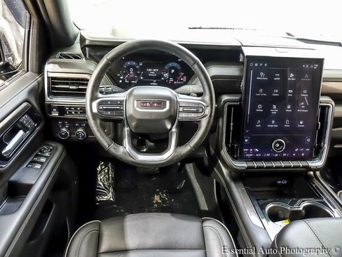 Used 2025 GMC Yukon Elevation w/ LPO, Floor Liner Package image 2